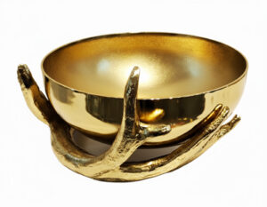 آجیل-خوری-آنجل