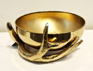 آجیل-خوری-آنجل