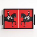 سینی-دکوراتیو-قاب-مشکی-طرح-اسب-3