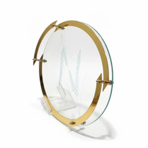 سینی-شیشه‌ای-بیضی-با-فریم-طلایی-2