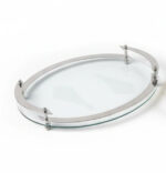 سینی-شیشه‌ای-دایره‌ای-با-رینگ-فلزی-نقره‌ای