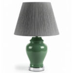 آباژور-رومیزی-سرامیکی-سبز-با-شید-پارچه‌ای-خاکستری-راه‌راه-200