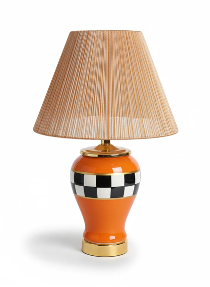 آباژور-رومیزی-نارنجی-با-طرح-چکربرد-و-حاشیه-طلایی