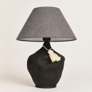 آباژور-رومیزی-پایه-مشکی-با-گره-طنابی-و-شِید-طوسی