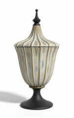 جار-دکوری-درپوش‌دار-طرح-کلاسیک