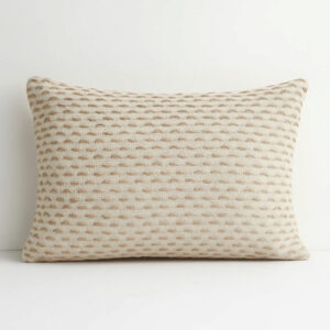 کوسن-مستطیلی-بافت-موجی-بژ