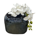 گلدان-مربعی-شیشه‌ای-با-رنگ-مشکی-دودی_