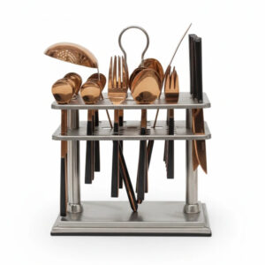 سرویس-قاشق-و-چنگال-۶-نفره-با-ست-کفگیر-و-ملاقه-طلایی-مشکی