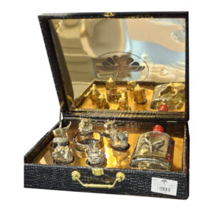 جعبه-چرم-مشکی-6-عددی-جام-و-راشل-و-بطری-(1)