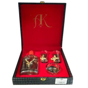 جعبه-چرم-مشکی-قرمز-2-عددی-زیتون-با-راشل-و-بطری-برنز-(1)