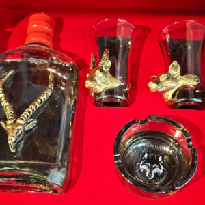 جعبه-چرم-مشکی-قرمز-2-عددی-زیتون-با-راشل-و-بطری-برنز-(2)